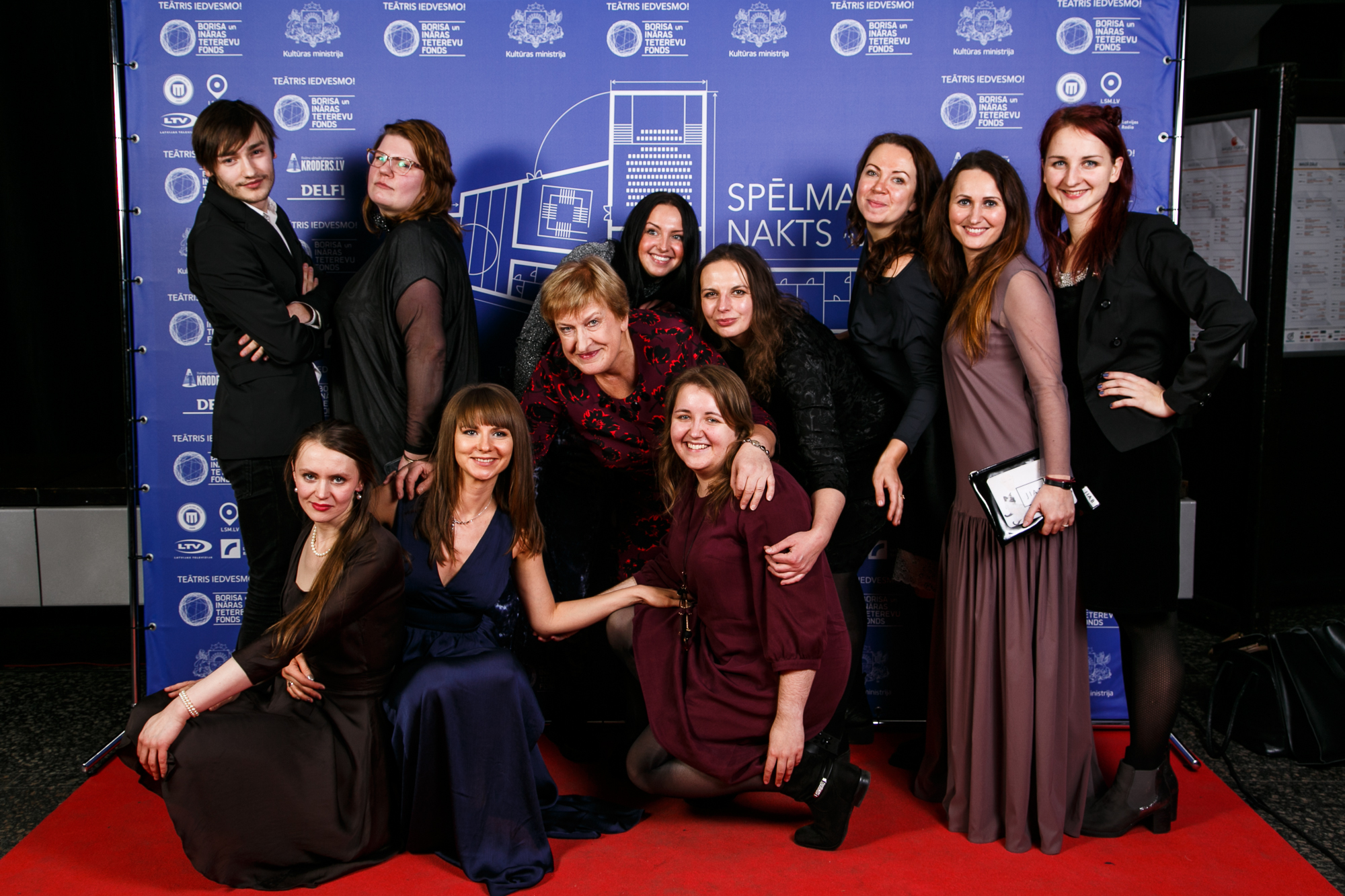 2019. gada teātra zinātnes maģistrantūras kurss "Spēlmaņu nakts 2017" ceremonijā // Foto no privātā arhīva