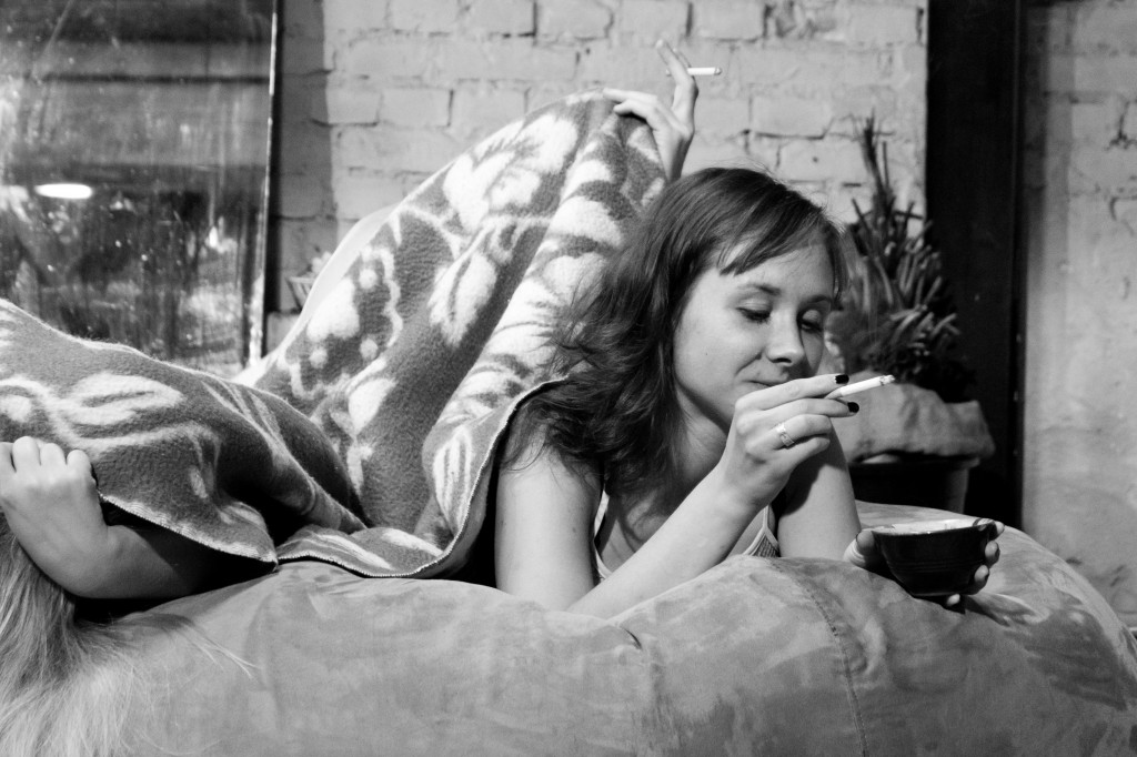 No izrādes No izrādes "Dzīve izdevusies" - Lienīte Osipova // Foto - Anna Vilnīte