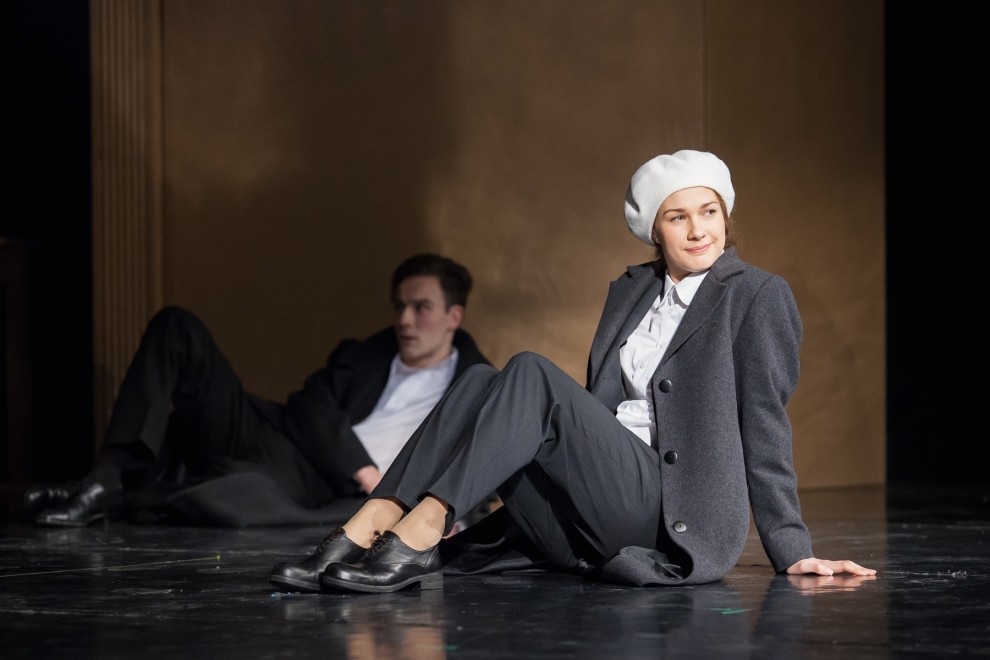 Nataļja Smirnova izrādē "Maģijas atslēgas" (2018) // Foto – Inese Kalniņa