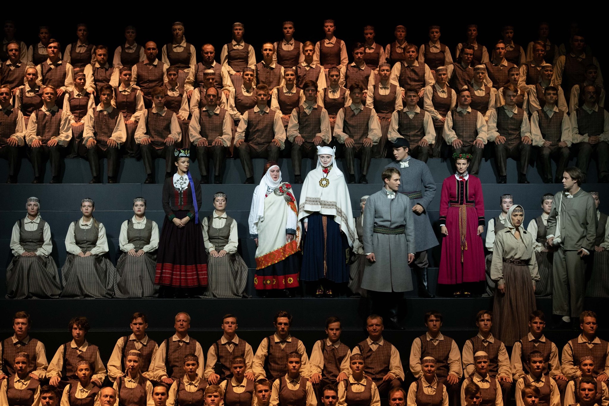Skats no LNT izrādes "Pūt, vējiņi!" (2018) // Foto – Kristaps Kalns
