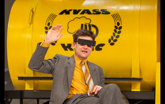 Skats no izrādes "Vēstures izpētes komisija" // Foto – Jānis Deinats