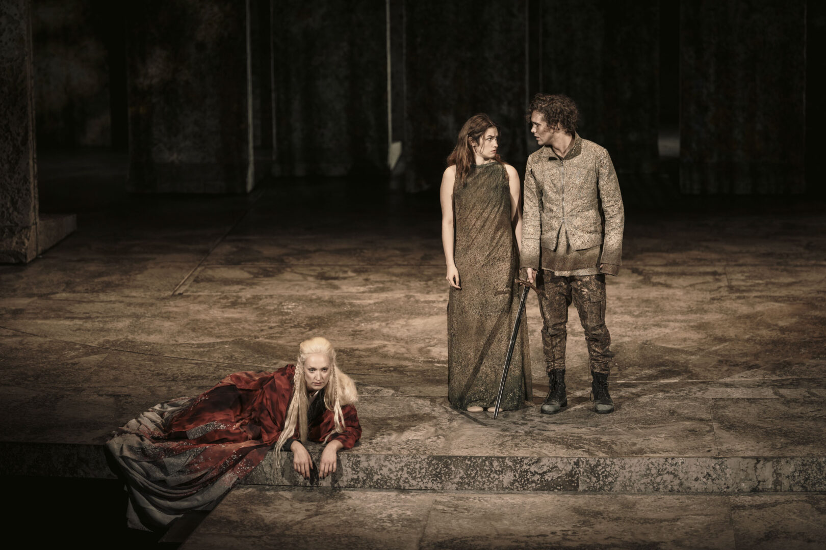 Ārija – Laura Siliņa, Vizbulīte – Marta Marija Gruzdova, Uģis – Matīss Kučinskis // Foto – Mārtiņš Vilkārsis
